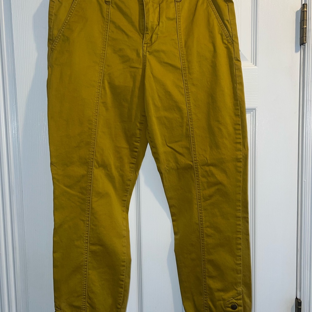 Cabi Women’s Chinos